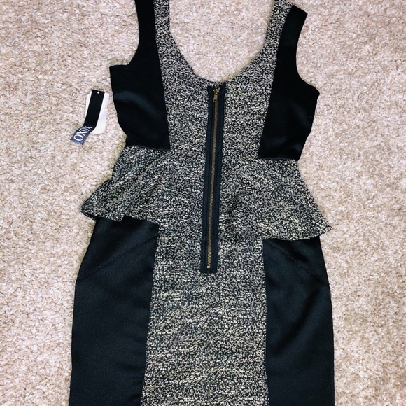 XOXO STARLIGHT DRESS - Picture 2 of 6